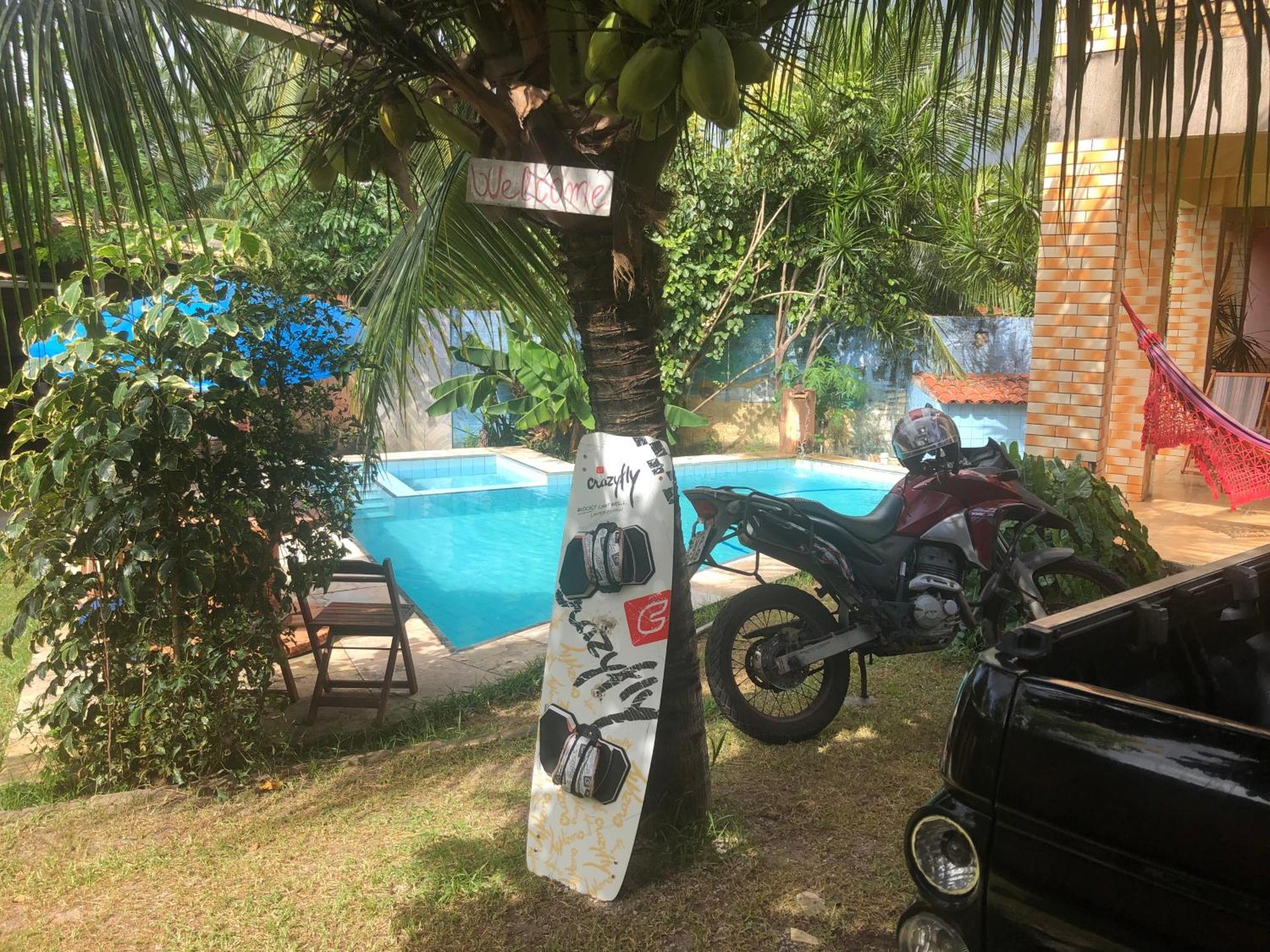 Guest House Lua باراكورو المظهر الخارجي الصورة